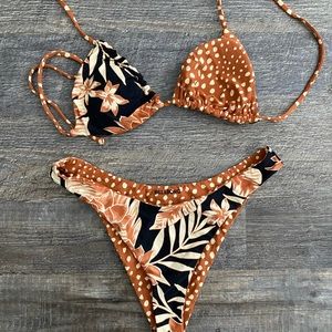Billabong Reversible Bikini